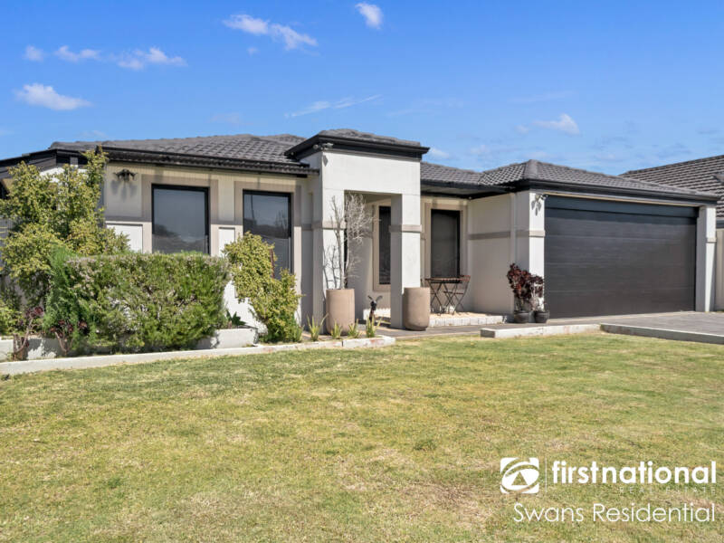 203 Patricia Street, CAVERSHAM, WA 6055 AUS