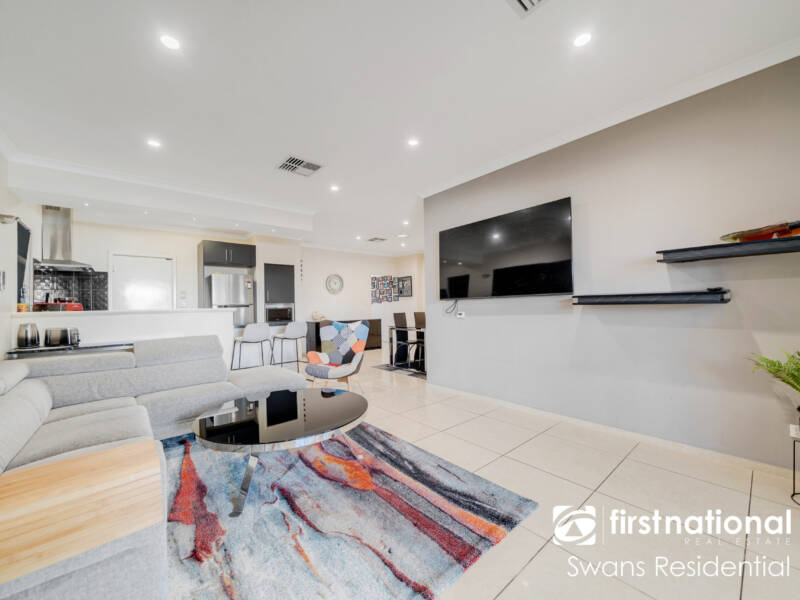 203 Patricia Street, CAVERSHAM, WA 6055 AUS