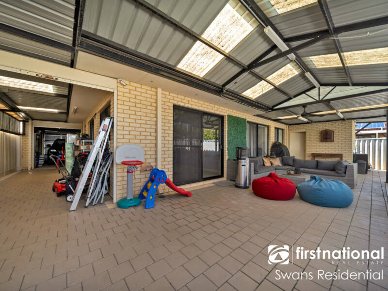 203 Patricia Street, CAVERSHAM, WA 6055 AUS