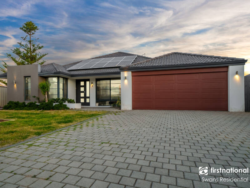 2 Salamanca Turn, CLARKSON, WA 6030 AUS
