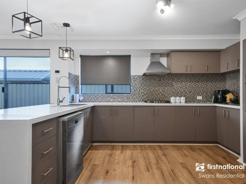 2 Salamanca Turn, CLARKSON, WA 6030 AUS