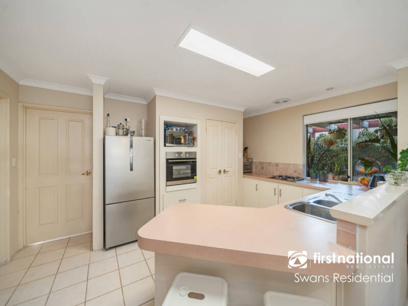 39 Sherbrooke Retreat, ELLENBROOK, WA 6069 AUS