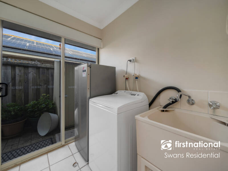 39 Sherbrooke Retreat, ELLENBROOK, WA 6069 AUS