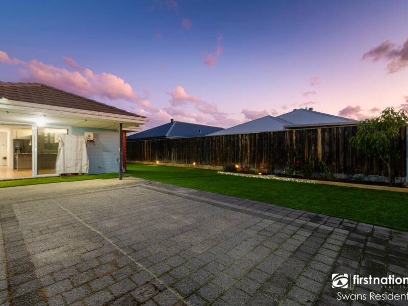 25 Castlefern Street, ELLENBROOK, WA 6069 AUS