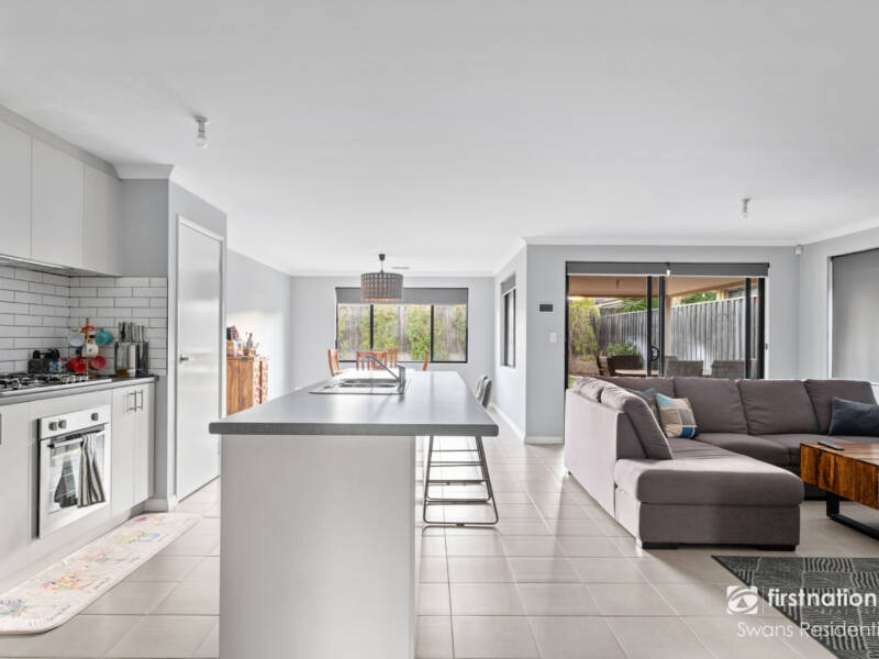 5 Purnululu Road, ELLENBROOK, WA 6069 AUS