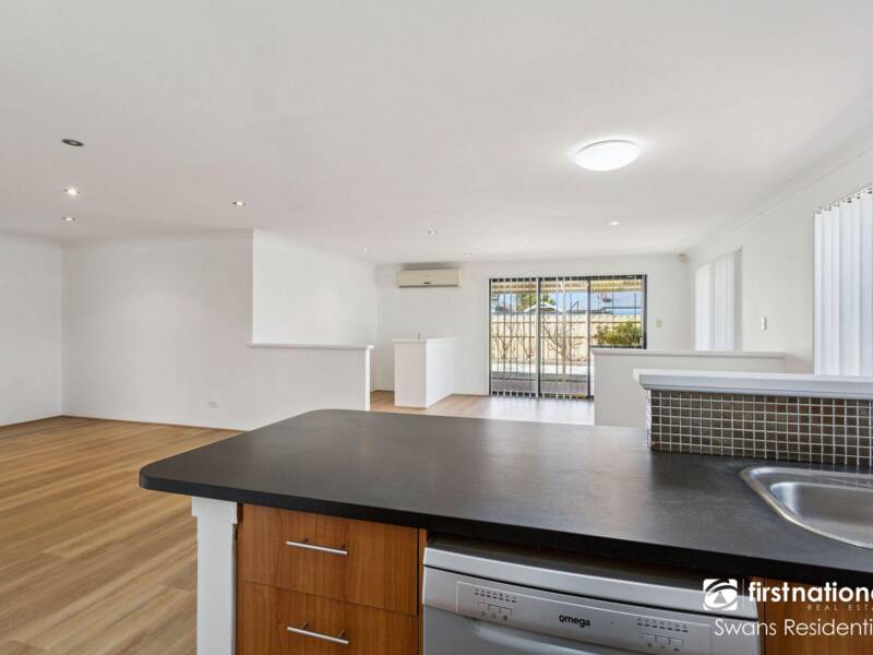 55 Coolamon Boulevard, ELLENBROOK, WA 6069 AUS