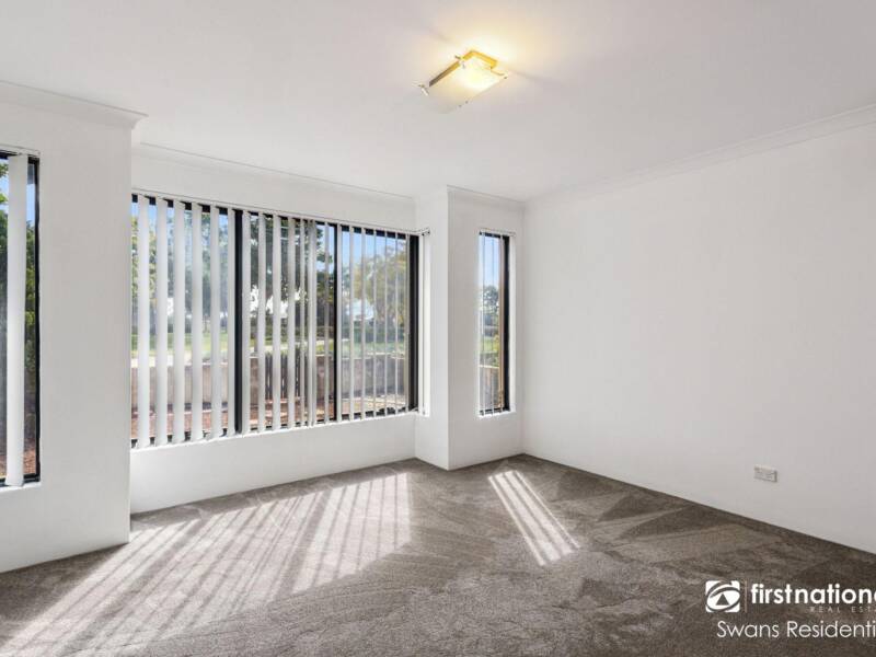 55 Coolamon Boulevard, ELLENBROOK, WA 6069 AUS