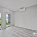 5 Draper Way, ELLENBROOK, WA 6069 AUS
