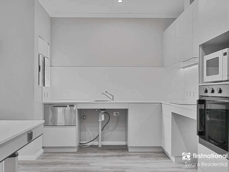 5 Draper Way, ELLENBROOK, WA 6069 AUS