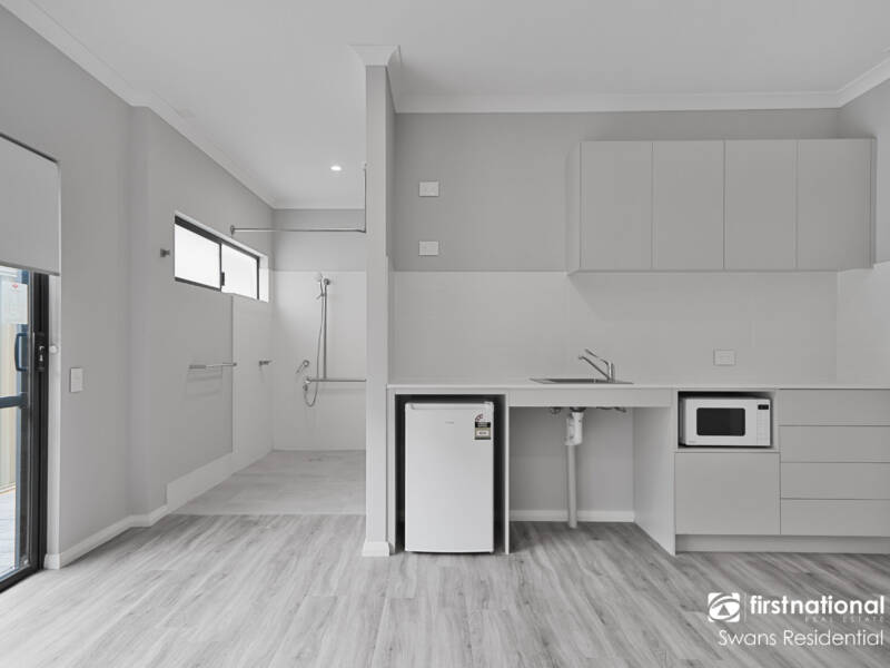 5 Draper Way, ELLENBROOK, WA 6069 AUS