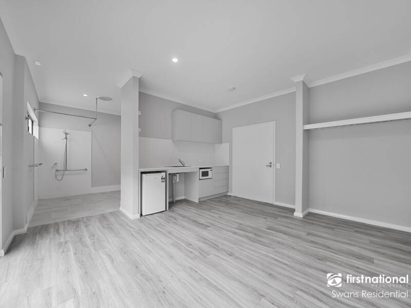 5 Draper Way, ELLENBROOK, WA 6069 AUS