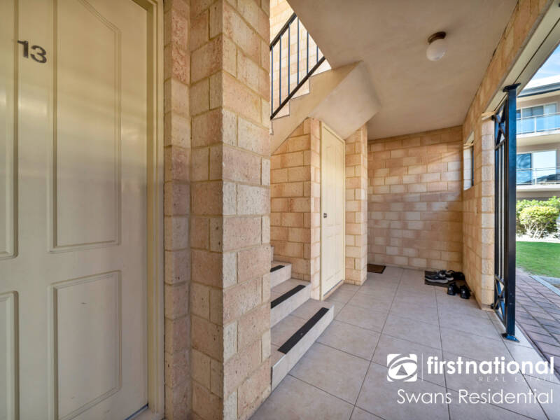 13/32 Mason Street, CANNINGTON, WA 6107 AUS
