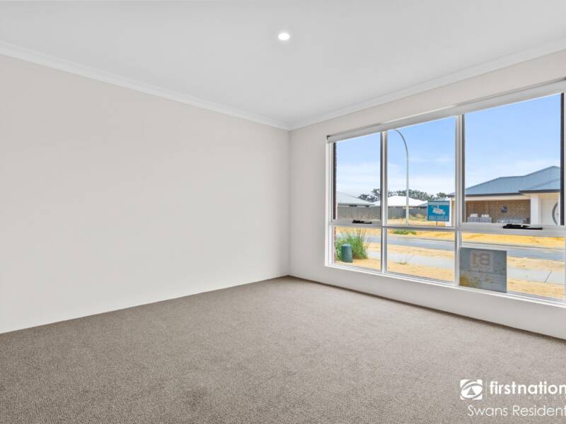 15 Shebelle Way, HILBERT, WA 6112 AUS