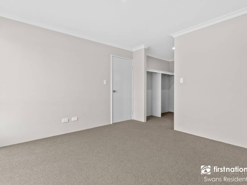 15 Shebelle Way, HILBERT, WA 6112 AUS