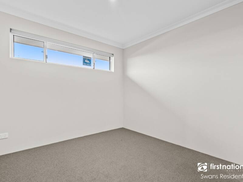 15 Shebelle Way, HILBERT, WA 6112 AUS