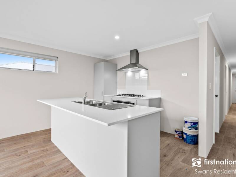 15 Shebelle Way, HILBERT, WA 6112 AUS