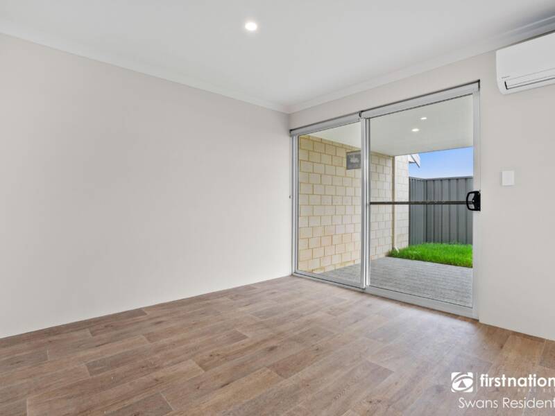 15 Shebelle Way, HILBERT, WA 6112 AUS