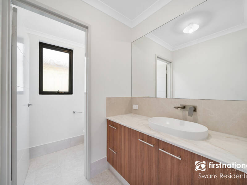 11 Lavender Road, HENLEY BROOK, WA 6055 AUS