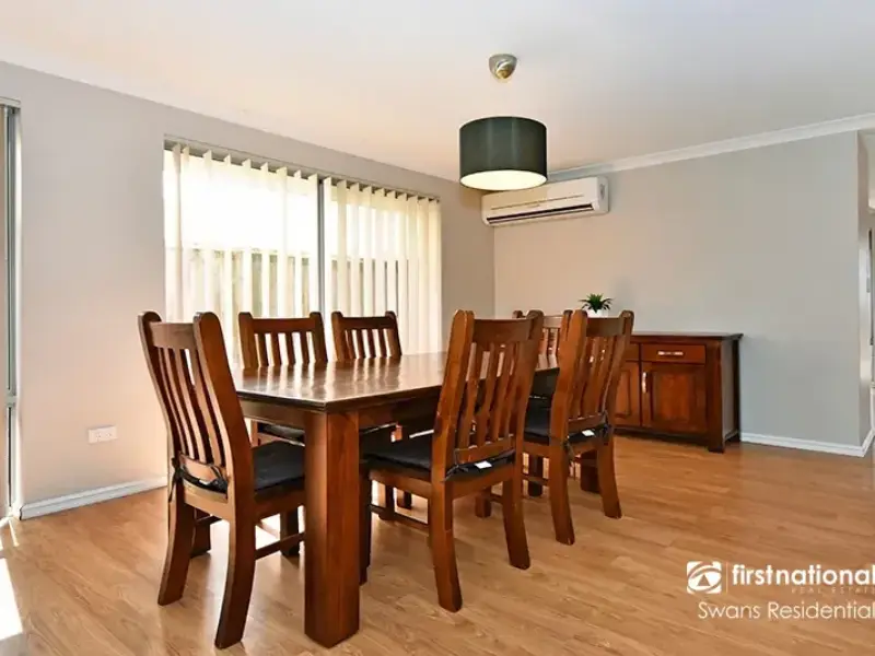 11 Bradshaw Crescent, ELLENBROOK, WA 6069 AUS