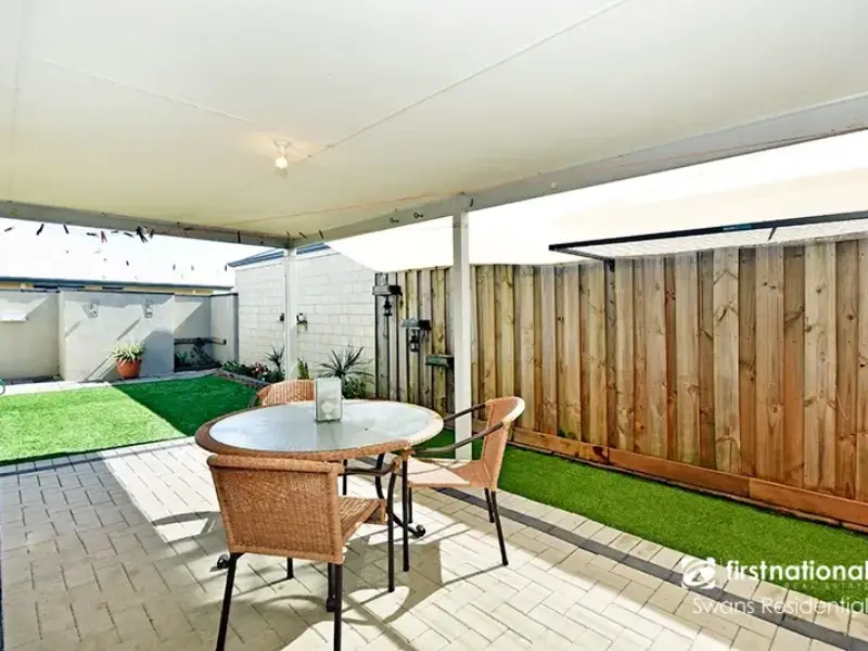 11 Bradshaw Crescent, ELLENBROOK, WA 6069 AUS