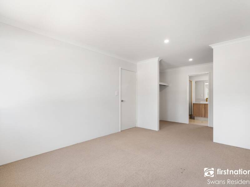 127 Weathering Crescent, BALDIVIS, WA 6171 AUS