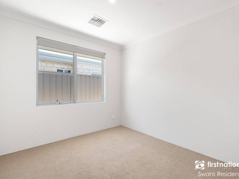 127 Weathering Crescent, BALDIVIS, WA 6171 AUS