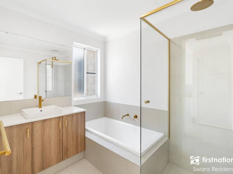 127 Weathering Crescent, BALDIVIS, WA 6171 AUS