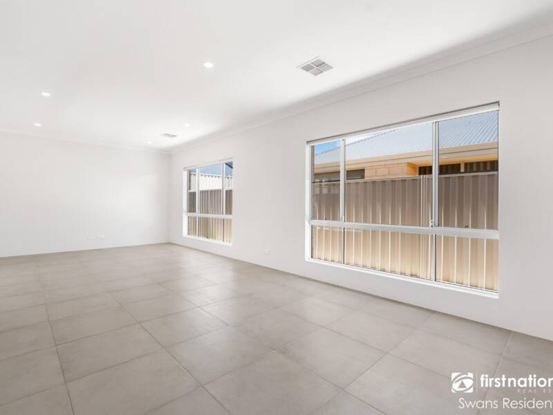 127 Weathering Crescent, BALDIVIS, WA 6171 AUS