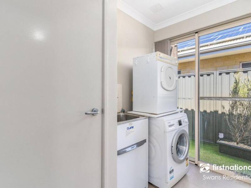 101 Semerwater Crescent, AVELEY, WA 6069 AUS