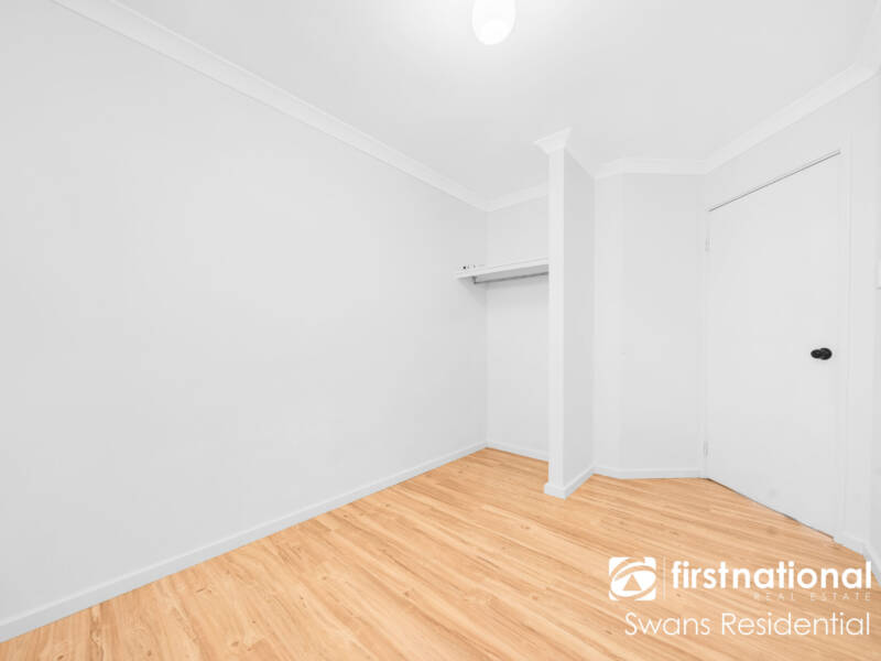 42 Fringe Lily Crescent, ELLENBROOK, WA 6069 AUS