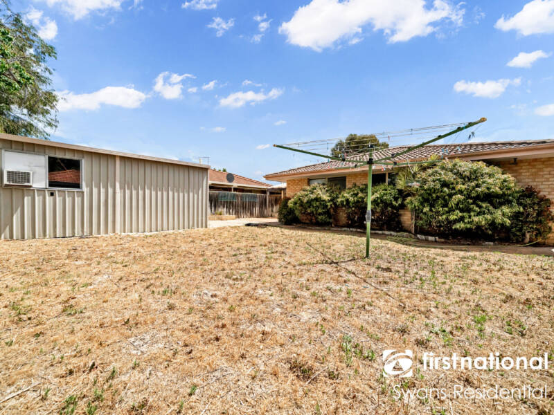 42 Fringe Lily Crescent, ELLENBROOK, WA 6069 AUS