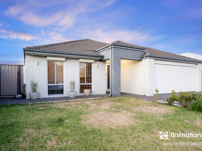 14 Calamocha Way, PIARA WATERS, WA 6112 AUS