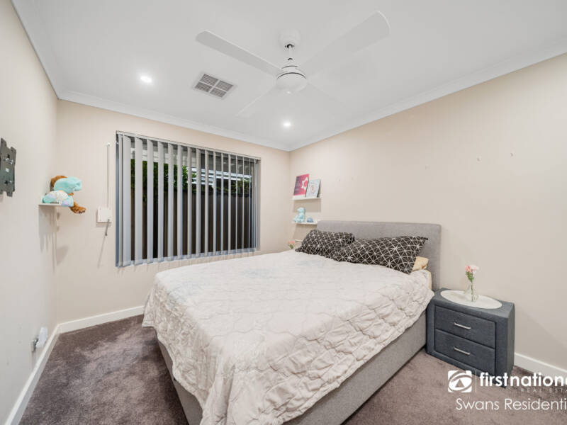 14 Calamocha Way, PIARA WATERS, WA 6112 AUS