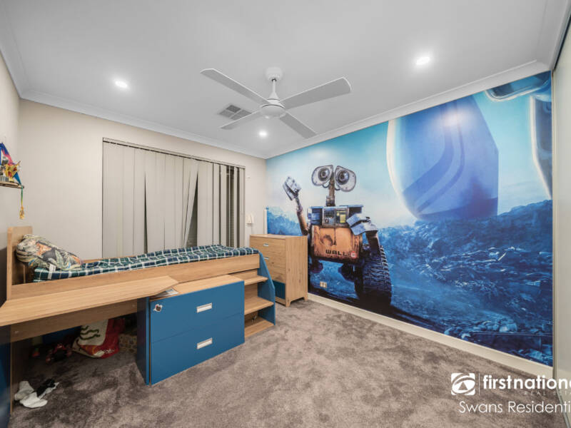 14 Calamocha Way, PIARA WATERS, WA 6112 AUS