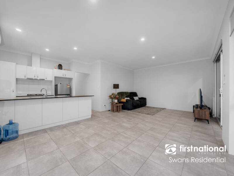 2 Kinlock Way, AVELEY, WA 6069 AUS