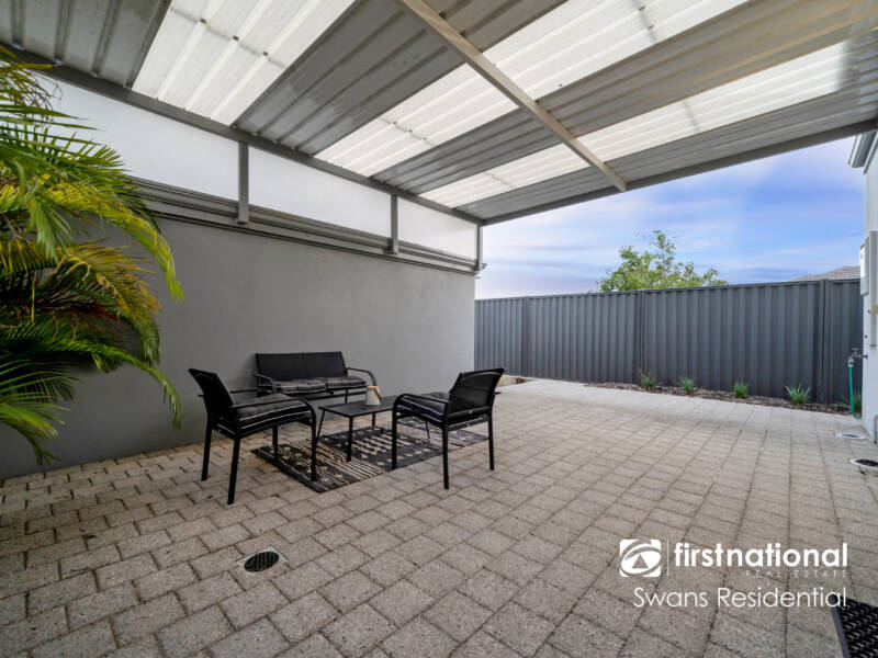 2 Kinlock Way, AVELEY, WA 6069 AUS