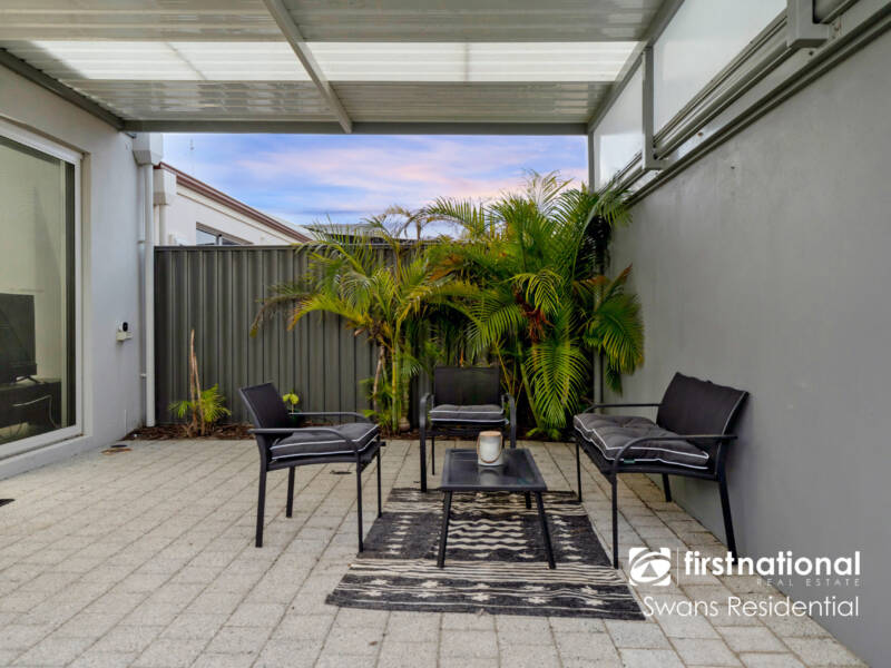 2 Kinlock Way, AVELEY, WA 6069 AUS