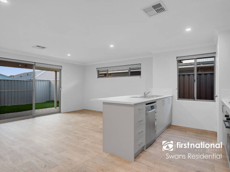 42 Dorado Drive, BENNETT SPRINGS, WA 6063 AUS