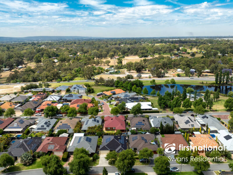 10 Octagon Gardens, AVELEY, WA 6069 AUS