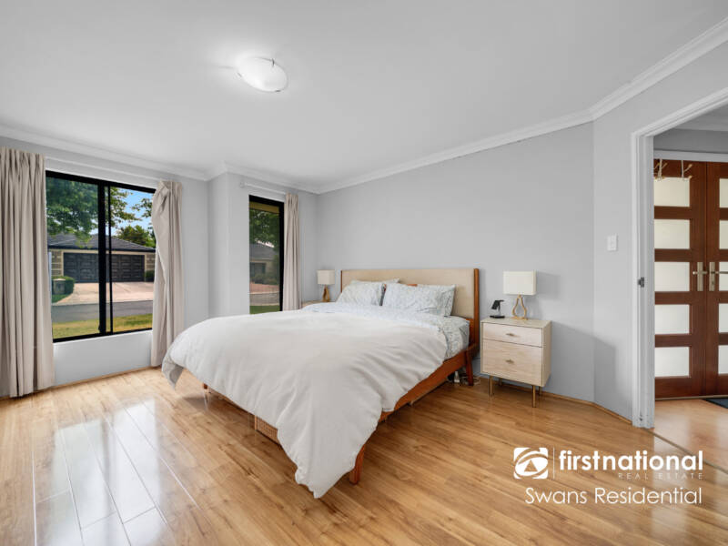 10 Octagon Gardens, AVELEY, WA 6069 AUS