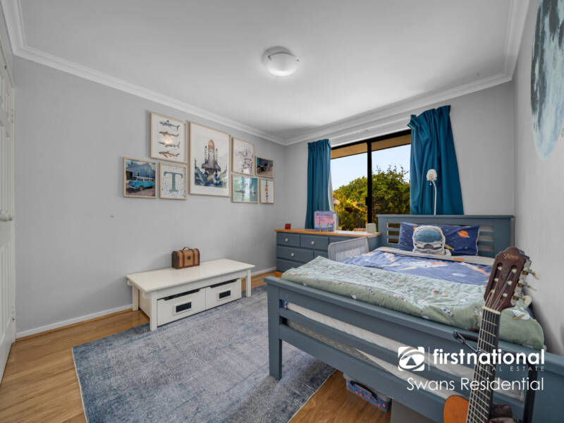 10 Octagon Gardens, AVELEY, WA 6069 AUS