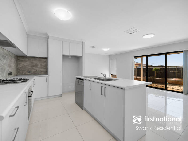 3/89 Redstone Trail, ELLENBROOK, WA 6069 AUS