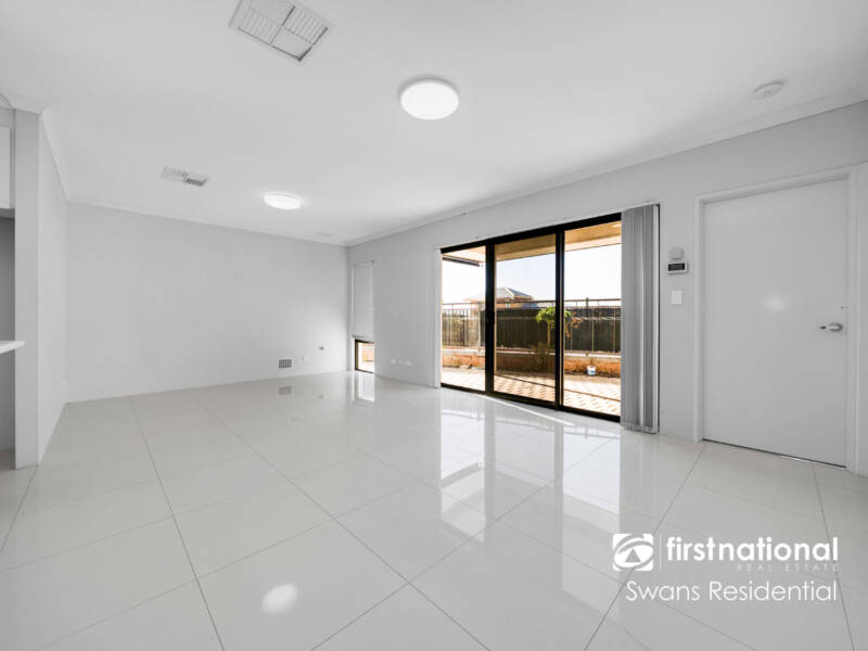 3/89 Redstone Trail, ELLENBROOK, WA 6069 AUS