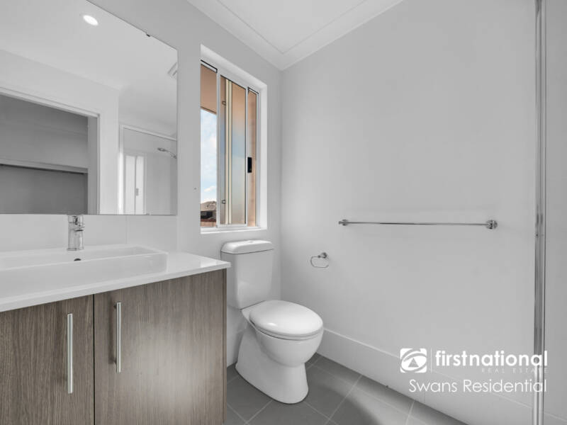 35 Spruce Road, HENLEY BROOK, WA 6055 AUS