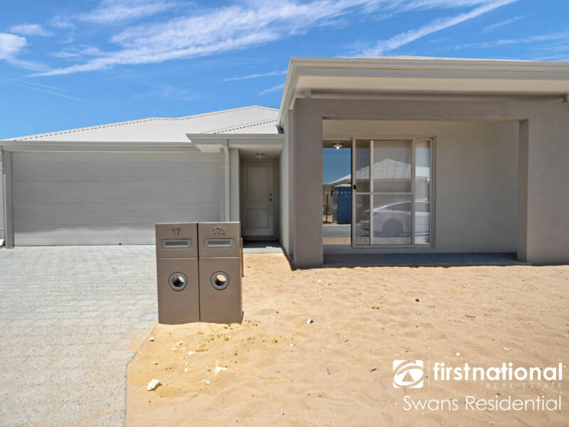 17 Pinarello Street, MADORA BAY, WA 6210 AUS