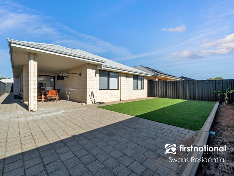 14 Crossley Road, MIDVALE, WA 6056 AUS