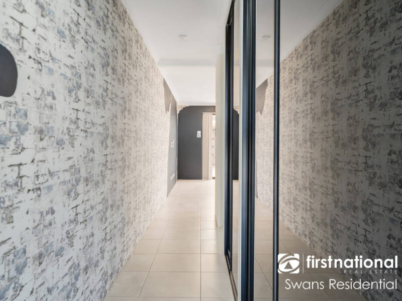 28 Salhouse Road, AVELEY, WA 6069 AUS