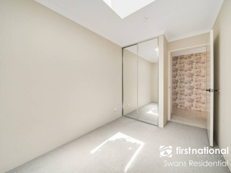 28 Salhouse Road, AVELEY, WA 6069 AUS