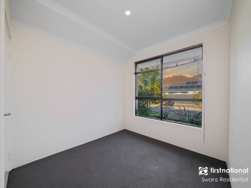 12 Swithland Way, AVELEY, WA 6069 AUS