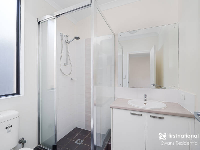 12 Swithland Way, AVELEY, WA 6069 AUS